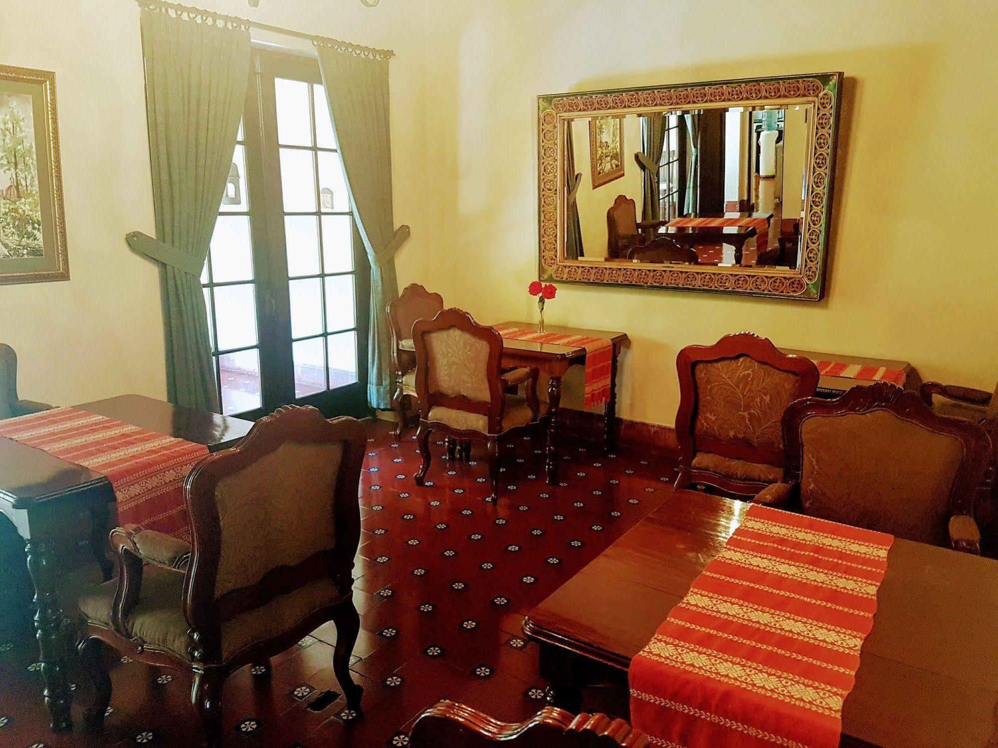 Casa Carmel Bed & Breakfast Гватемала Экстерьер фото